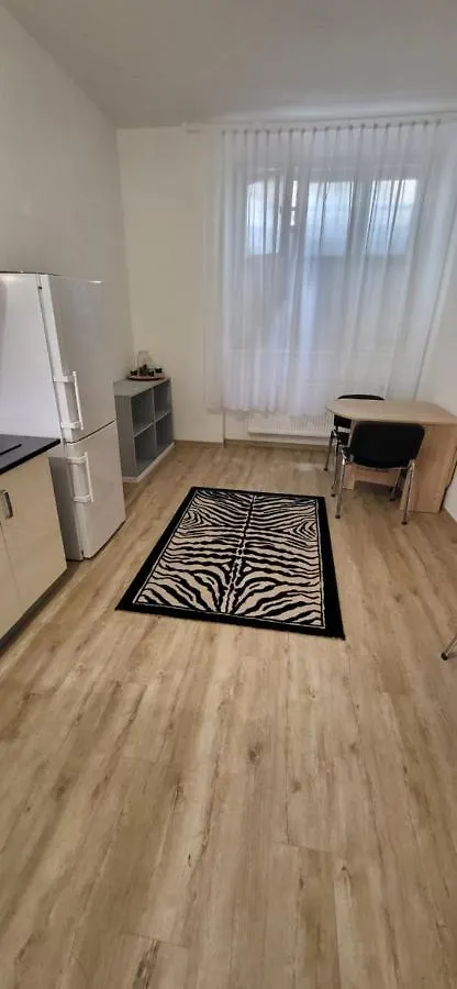 Vrsovicka Devitka Apartment Prague